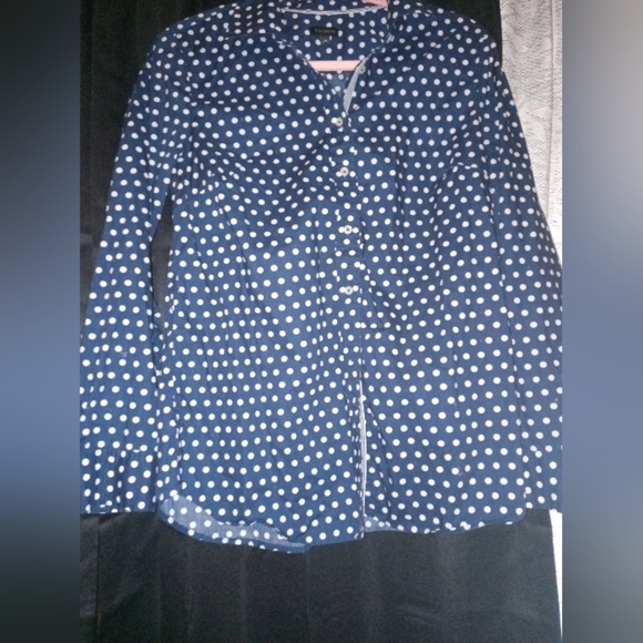Talbots Women's Button Down - Picture 4 of 5
